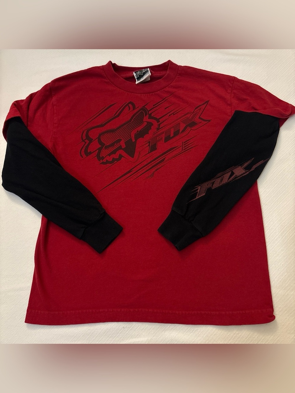 Vintage Y2K Fox Racing Red Long-Sleeve Layered-Look Tee with Black Sleeves